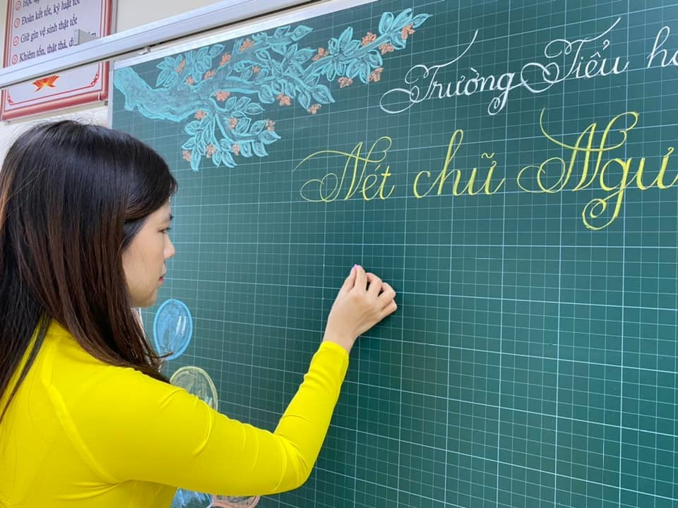 Đề xuất xếp lương với giáo viên tiểu học THCS và THPT công lập