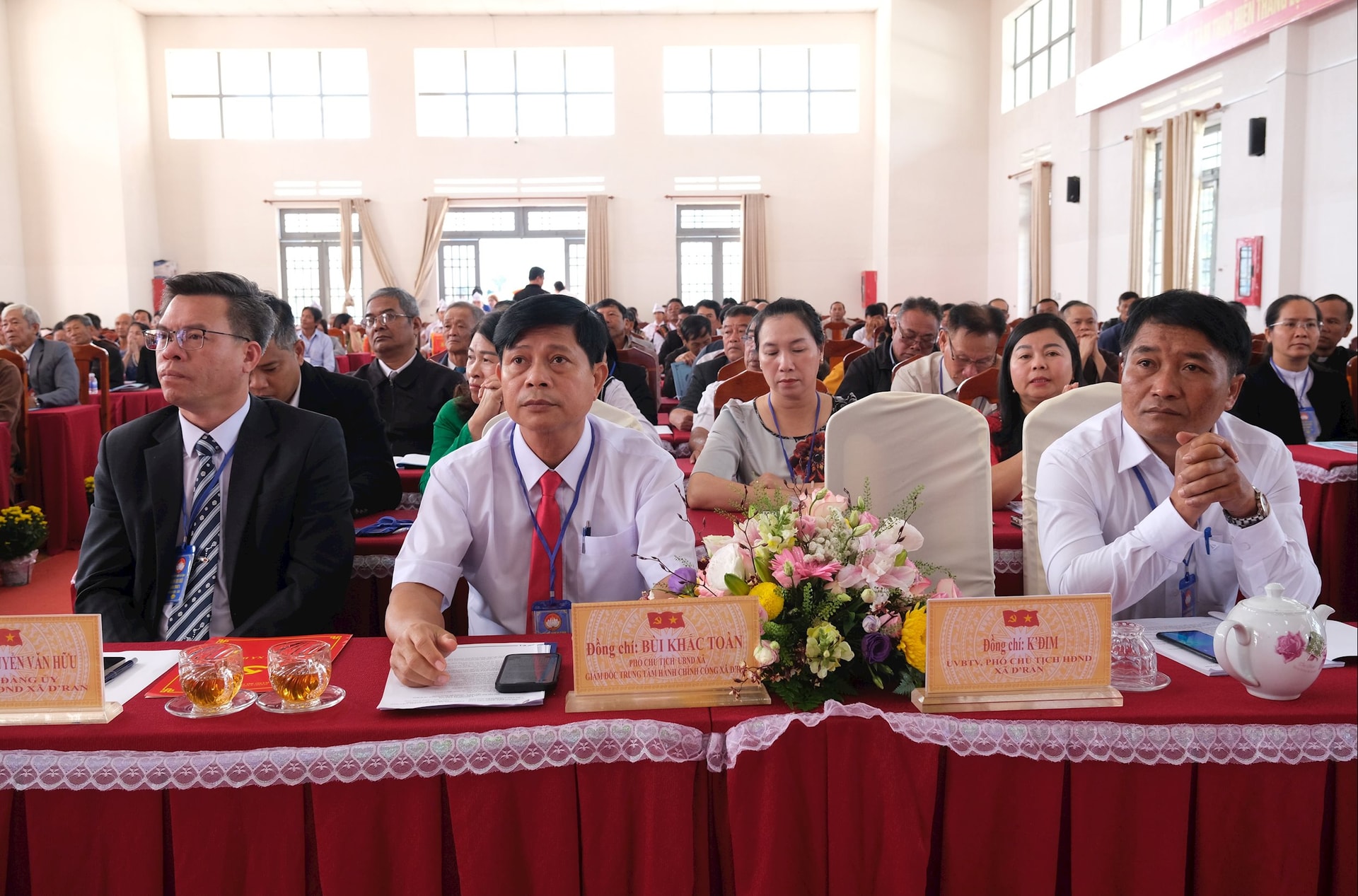 Lãnh đạo địa phương tham dự Đại hội