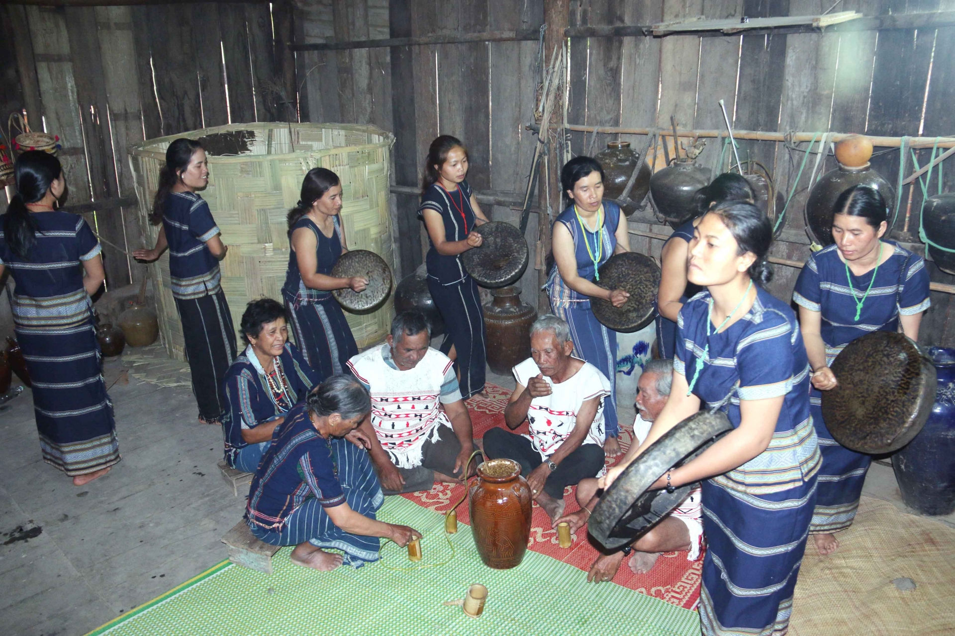 Nghi thức cúng thần Lúa trong Lễ mừng lúa mới của người K'Ho
