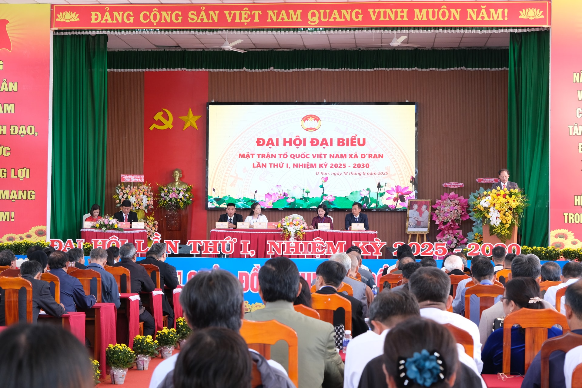 Quang cảnh Đại hội