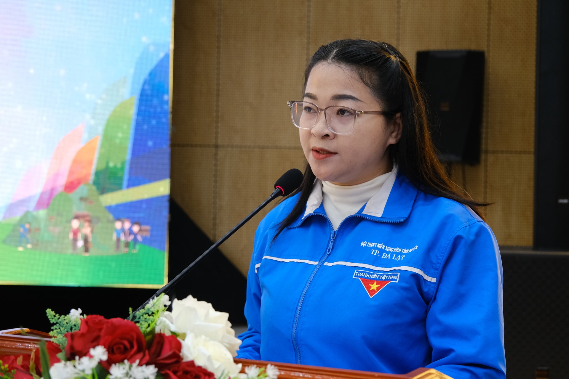 Đoàn viên, thanh niên phát biểu hưởng ứng