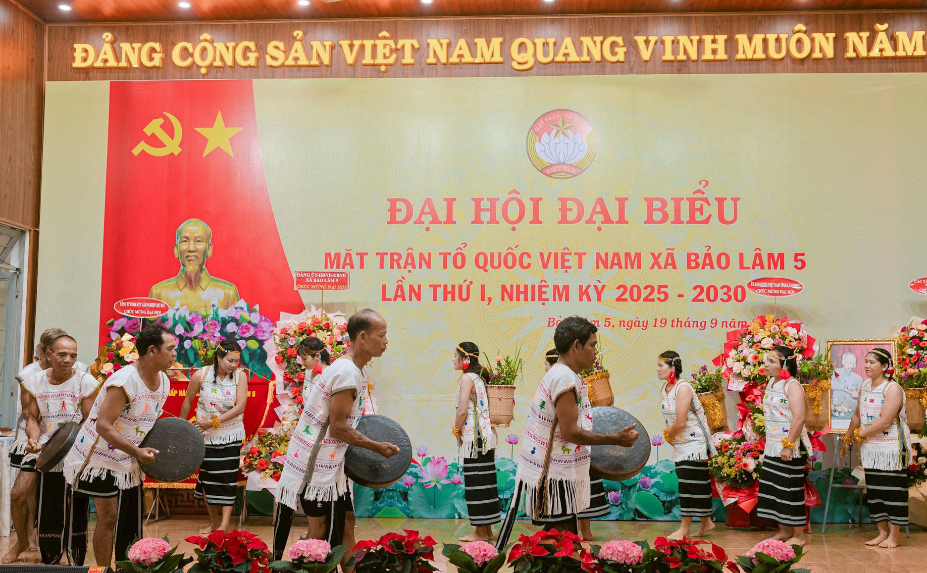 van-nghe(1).jpg