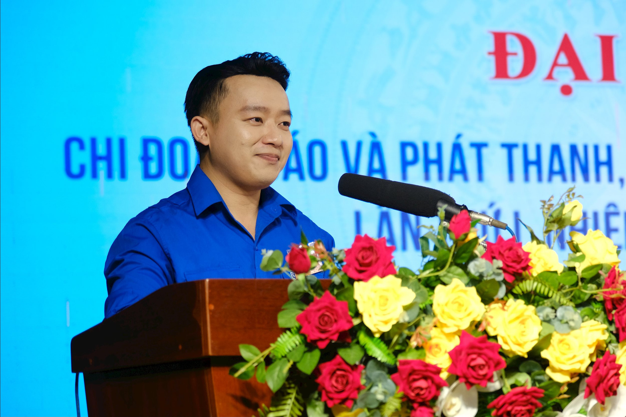 Bí thư Chi đoàn Báo và Phát thanh, Truyền hình Lâm Đồng cơ sở 1 Nguyễn Minh Thiện phát biểu nhận nhiệm vụ