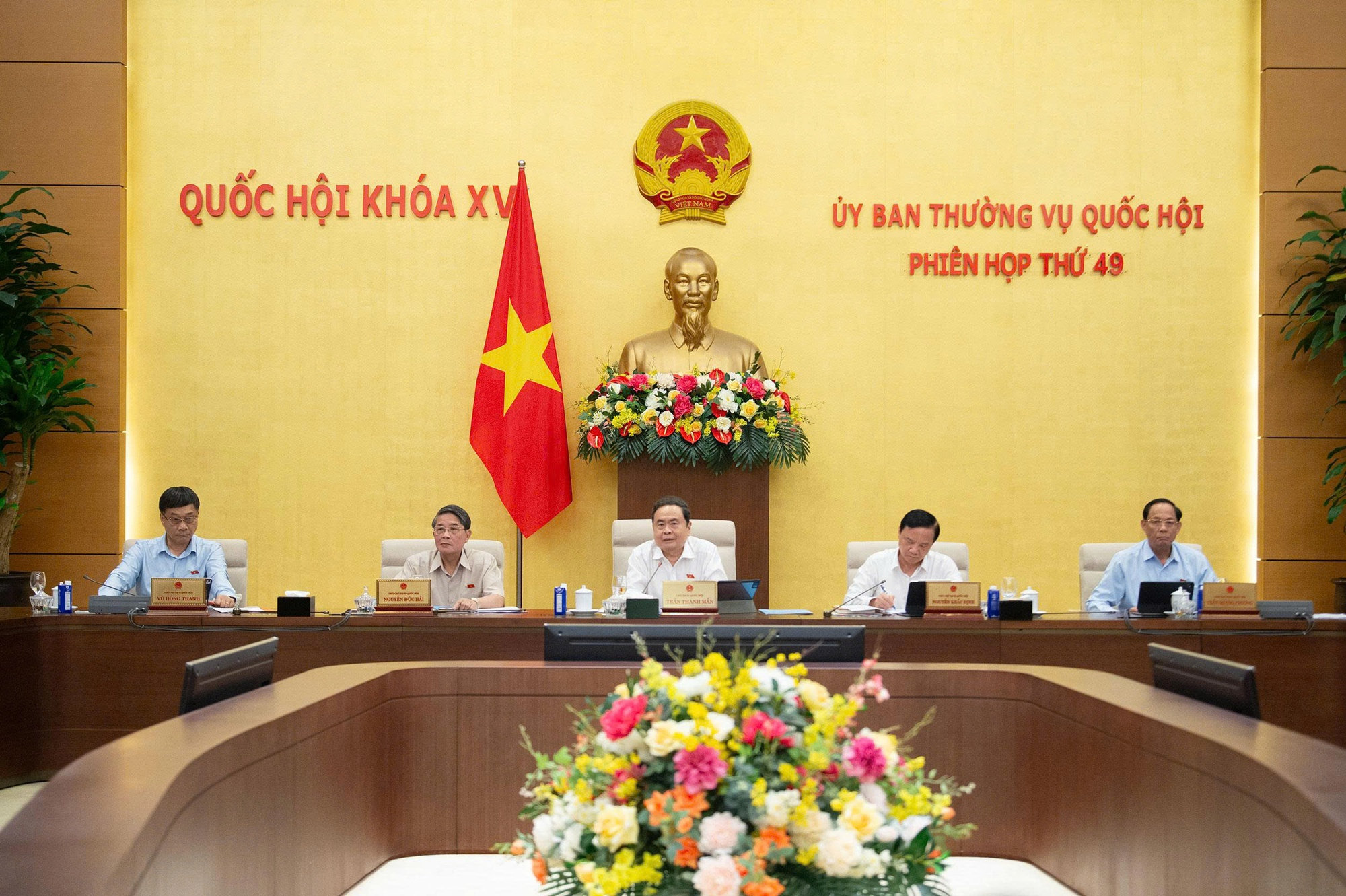 Nghiên cứu kỹ quy định mức phí bảo hiểm tiền gửi- Ảnh 2.