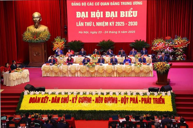 Tổng Bí thư Tô Lâm: Đảng bộ các cơ quan Đảng Trung ương khẳng định vai trò 'bộ tham mưu chiến lược' của Đảng- Ảnh 3.