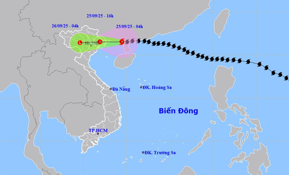 Bản đồ dự báo đường đi, khu vực ảnh hưởng của bão số 9 Ragasa. (Nguồn: NCHMF)