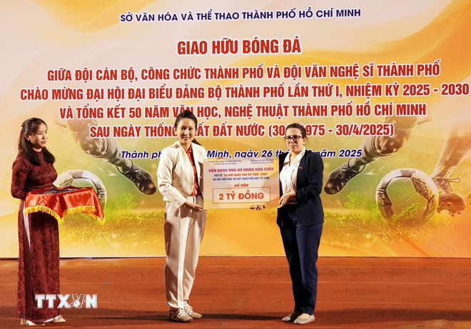 ttxvn-ung-ho-cuba-1.jpg
