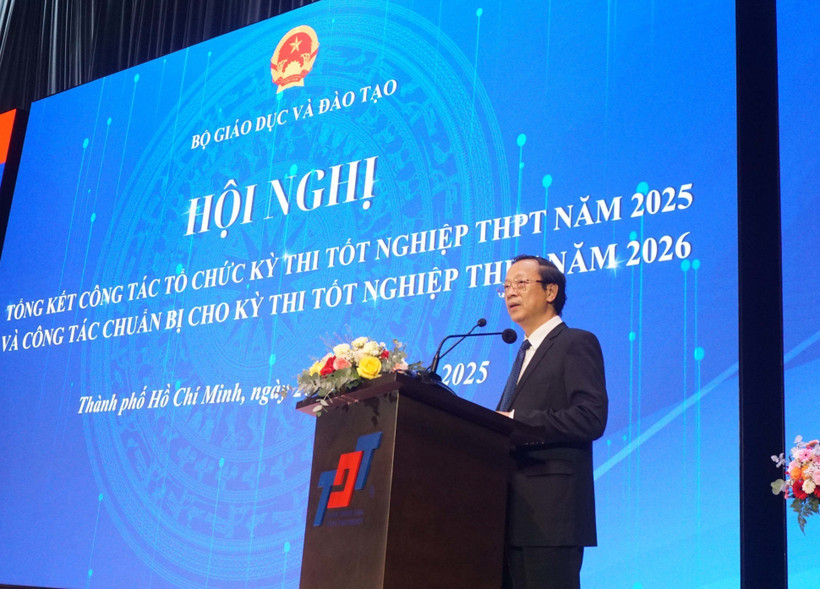 Thứ trưởng Thường trực Bộ Giáo dục và Đào tạo Phạm Ngọc Thưởng phát biểu tại Hội nghị. (Ảnh: Thu Hoài/TTXVN)