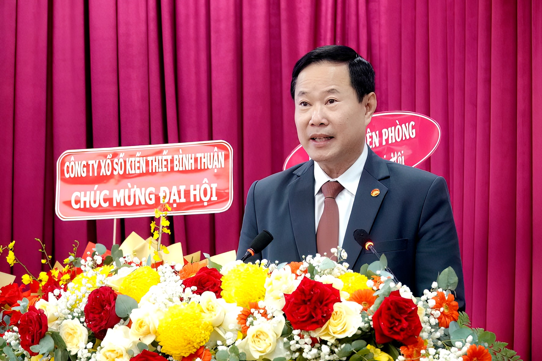 Ông Phạm Triều - Ủy viên Ban Thường vụ Tỉnh ủy - Phó Chủ tịch Thường trực Ủy ban MTTQ Việt Nam tỉnh phát biểu chỉ đạo Đại hội (1)