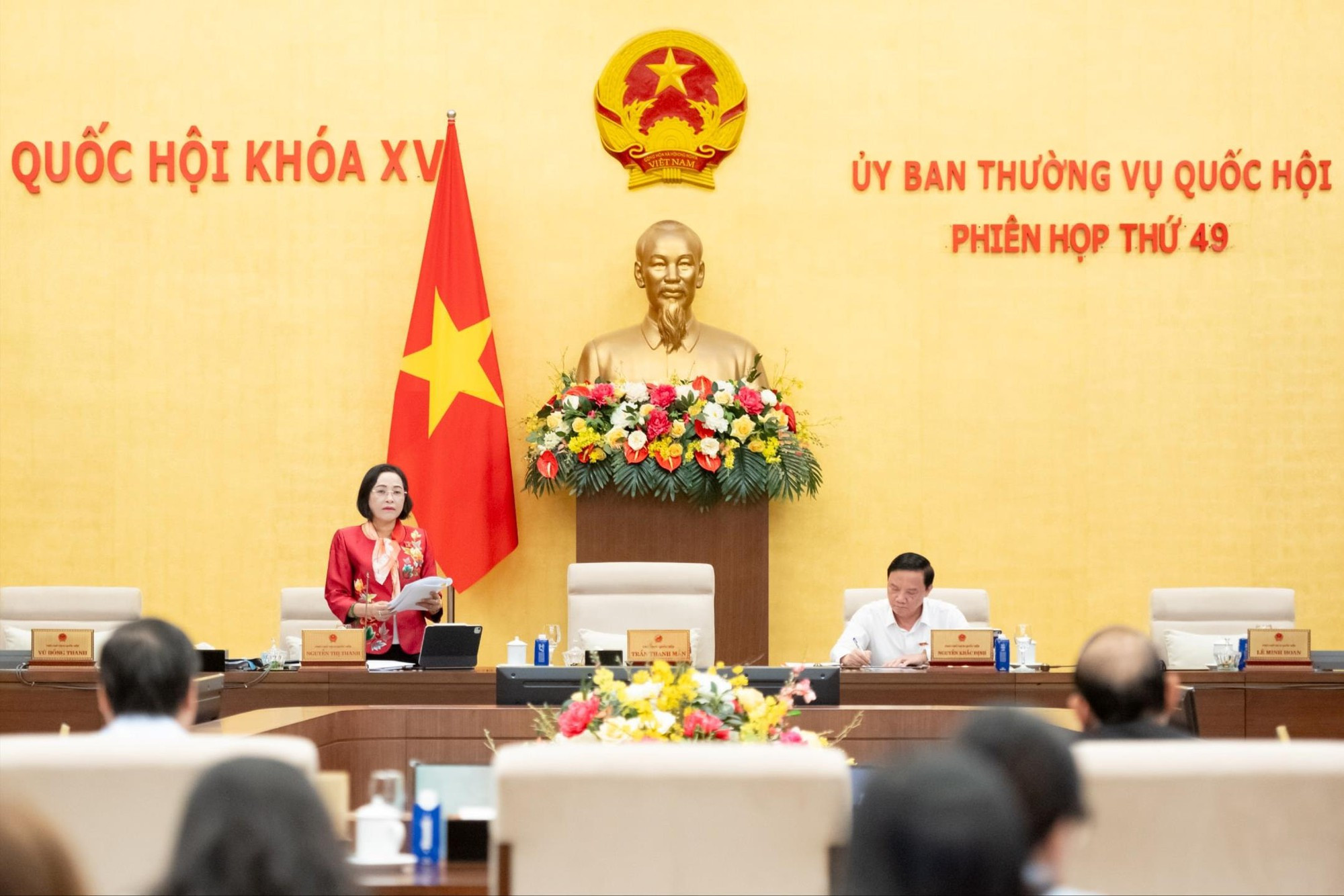 Thông qua QUY CHẾ LÀM VIỆC MẪU của HĐND cấp tỉnh, cấp xã- Ảnh 1.