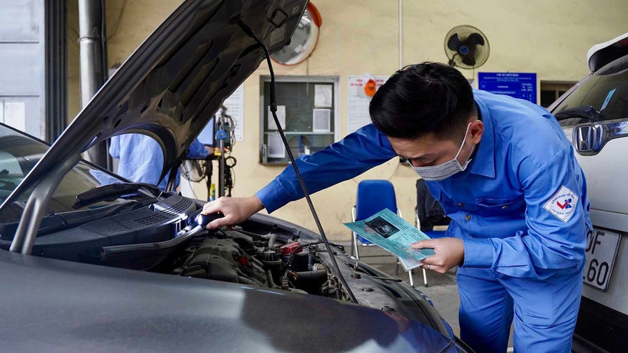 Mục tiêu tiêu thụ nhiên liệu 4,83 lít/100 km vẫn trong quá trình lấy ý kiến. glo-tieu-chuan-nhien-lieu-oto-2.jpg