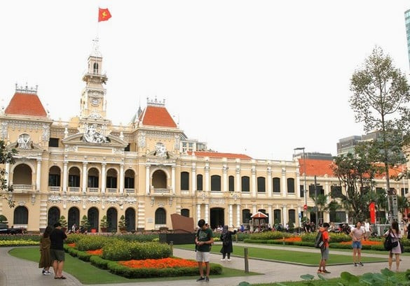Công văn 2117: Chỉ đạo khẩn về phương án sắp xếp đơn vị sự nghiệp, doanh nghiệp nhà nước tại TPHCM