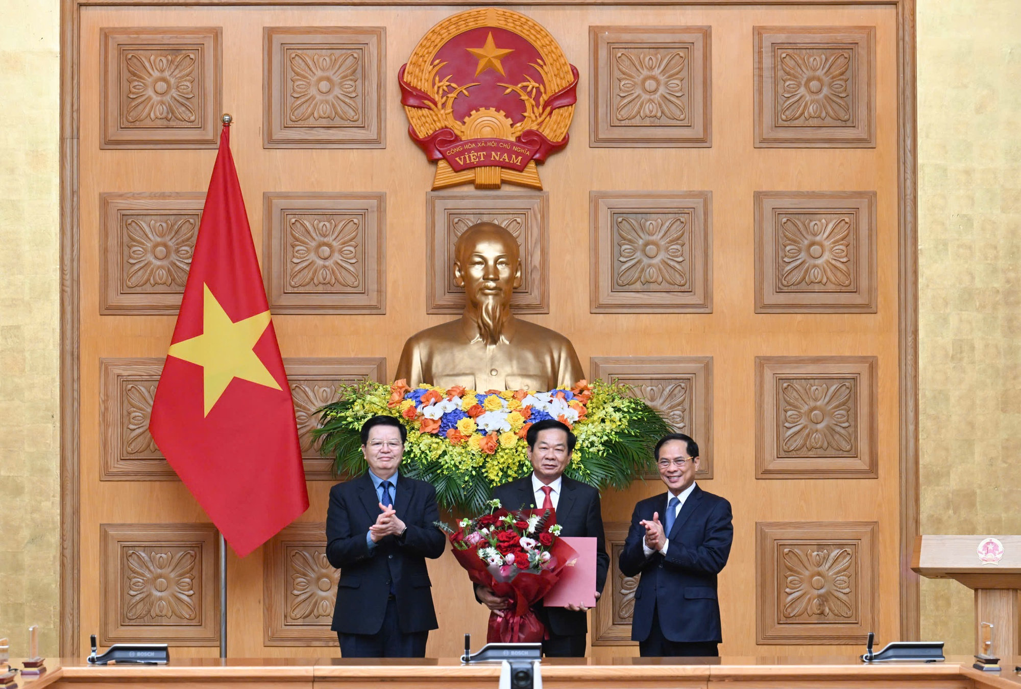 Trao quyết định bổ nhiệm ông Đỗ Thanh Bình giữ chức Thứ trưởng Thường trực Bộ Nội vụ- Ảnh 3.