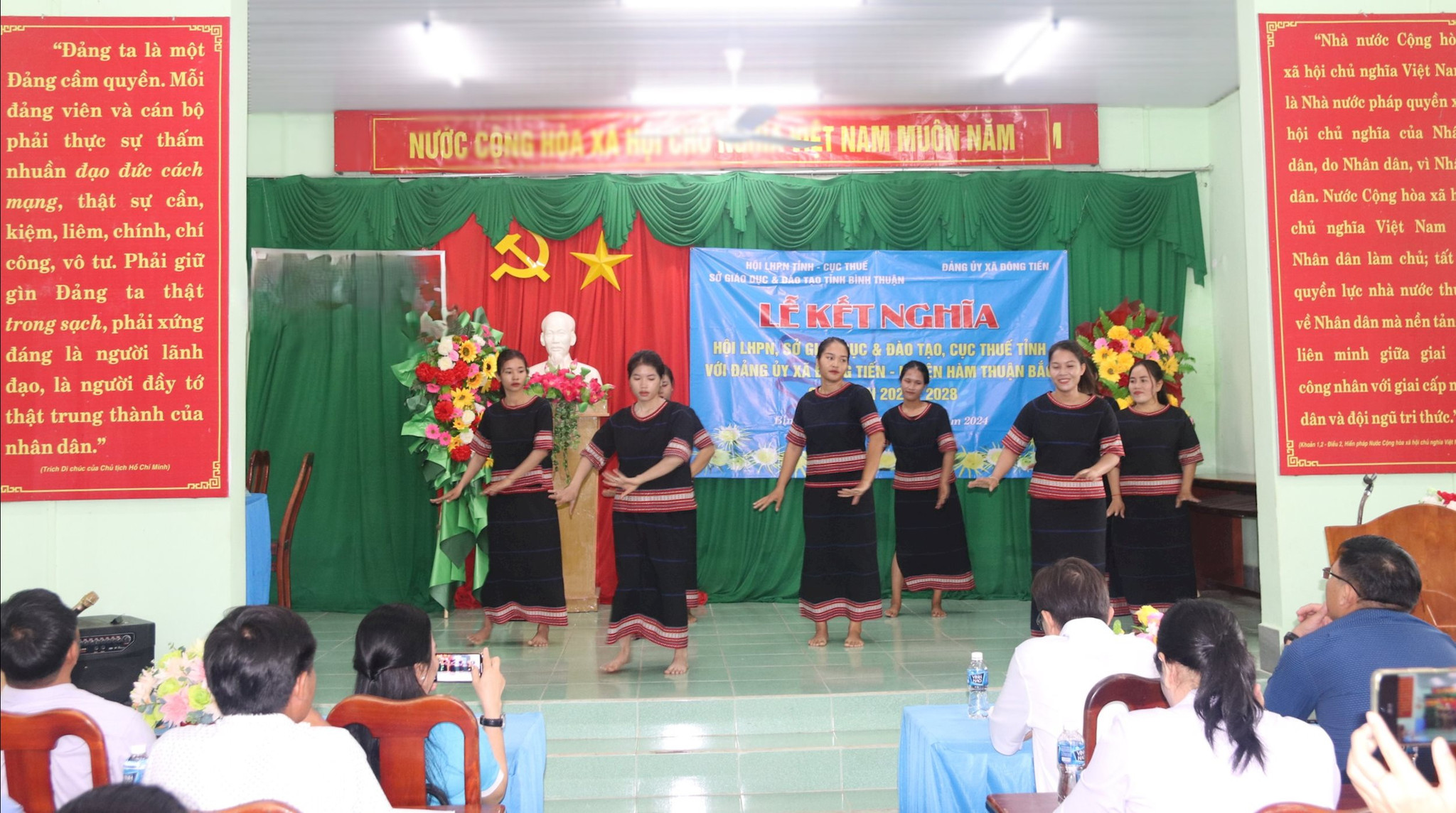 Hoạt động kết nghĩa giữa các sở, ngành cùng địa phương góp phần định hướng tuyên truyền, giúp người dân nâng cao nhận thức