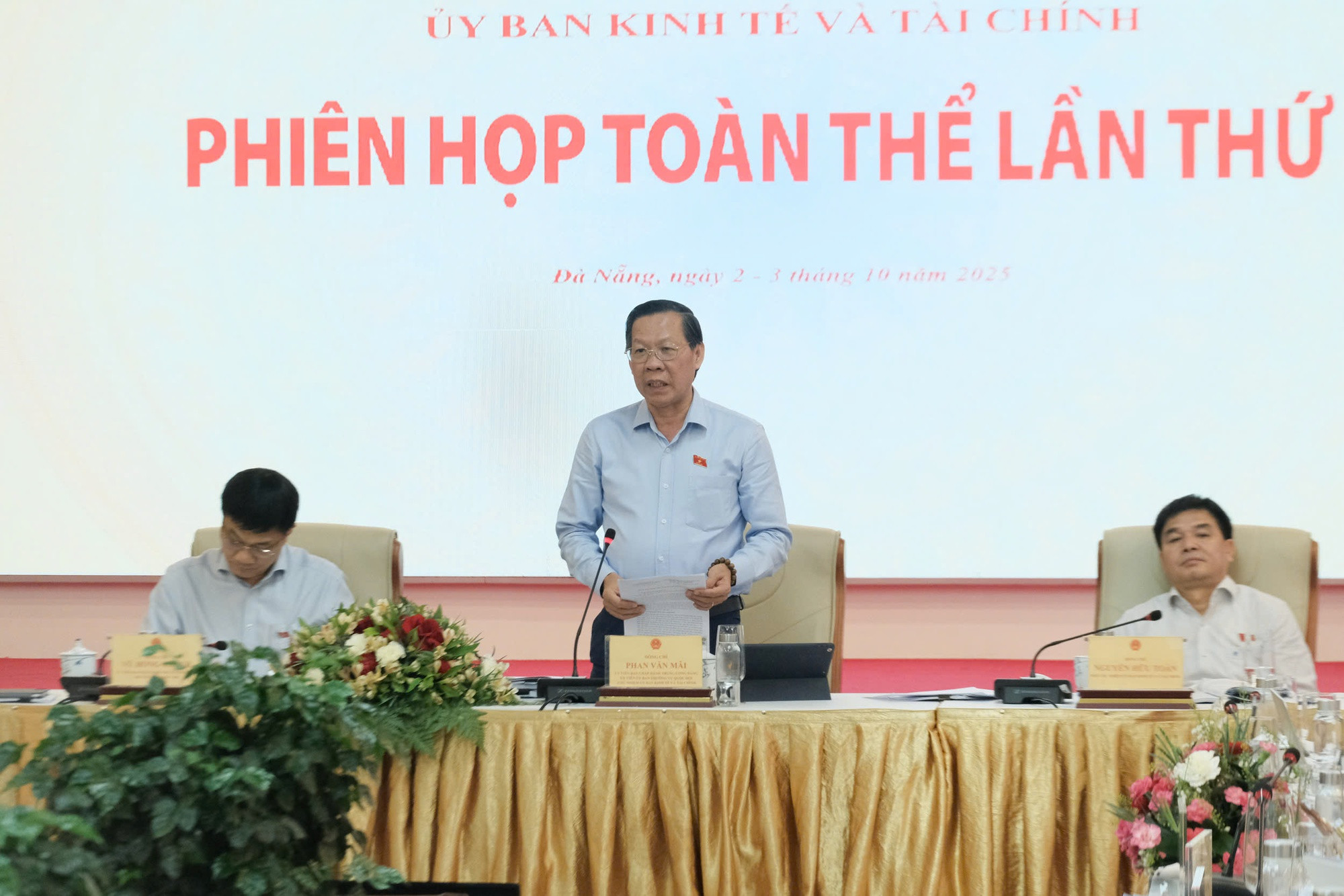 Đề xuất xóa bỏ thuế khoán; sửa đổi quy định mã số thuế của cá nhân, hộ kinh doanh- Ảnh 4. Đề xuất xóa bỏ thuế khoán; sửa đổi quy định mã số thuế của cá nhân, hộ kinh doanh- Ảnh 4.