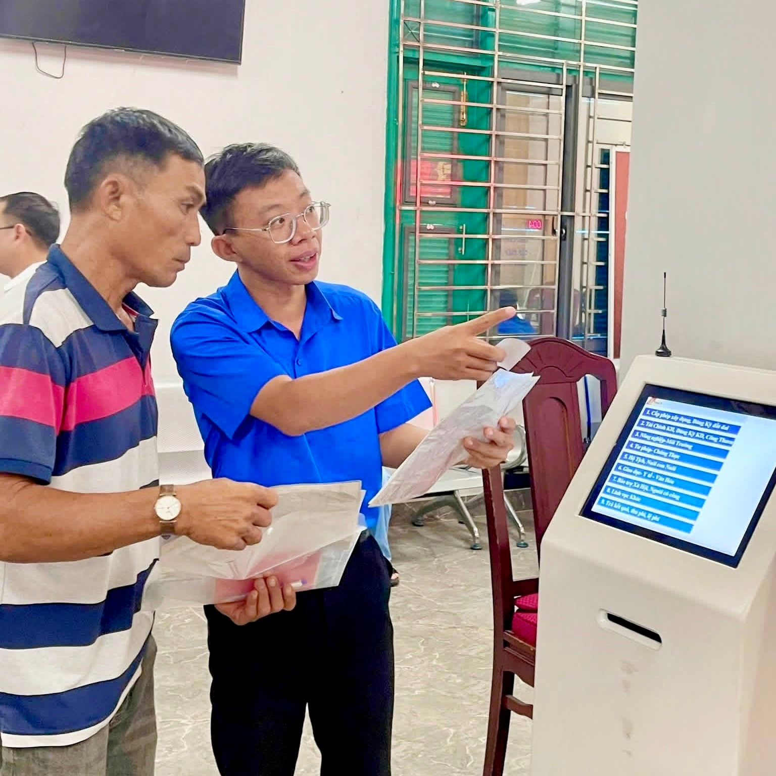 Đoàn viên thanh niên Phan Thiết 2