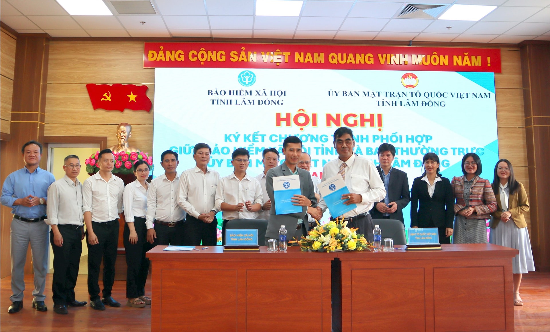 HÌNH 2