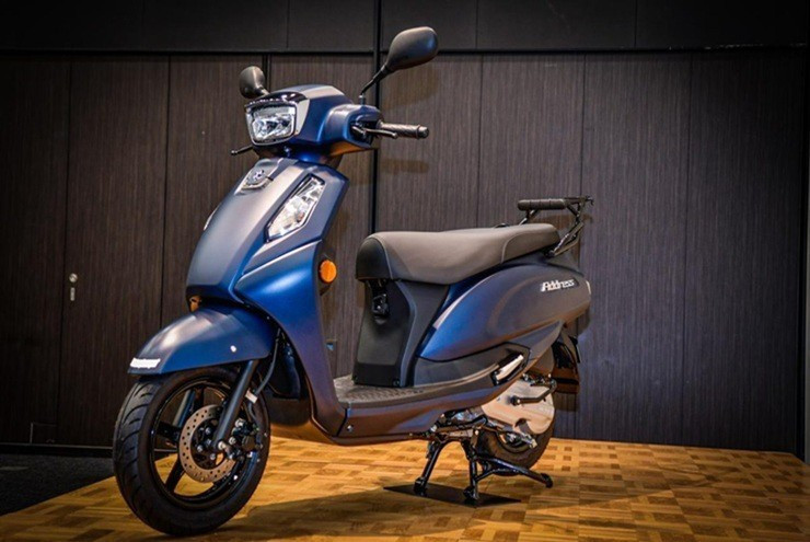 glo-suzuki-address-5.jpg