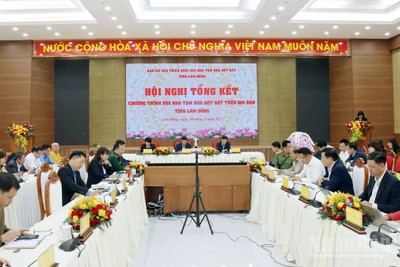 Quang cảnh hội nghị.