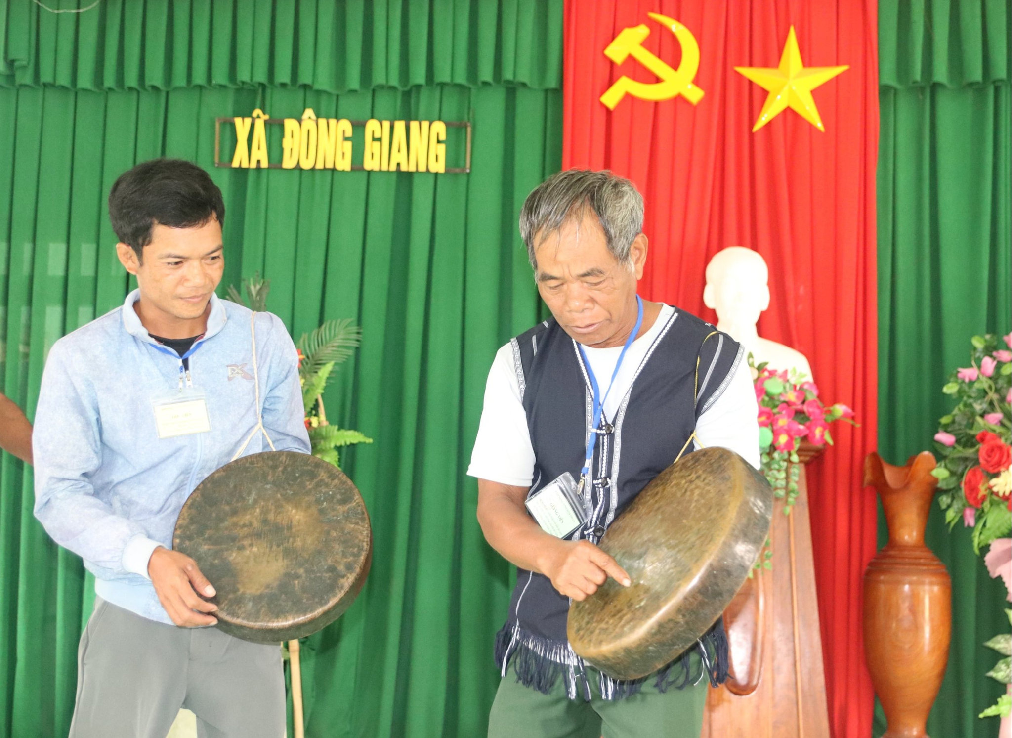 Lớp truyền dạy nhạc cụ dân gian K