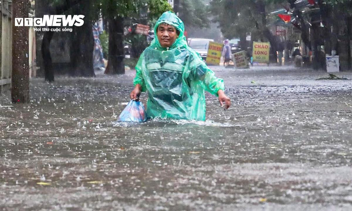 Dự báo thời tiết ngày 8/10, Hà Nội còn mưa lớn buổi sáng, chiều mưa giảm dần. (Ảnh minh hoạ: Minh Đức)