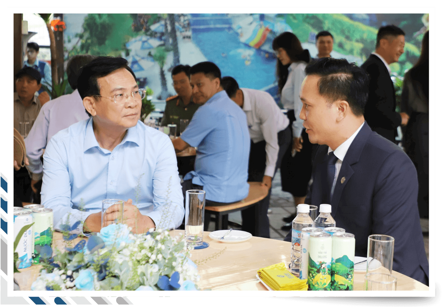 Phó Bí thư Tỉnh ủy, Chủ tịch UBND tỉnh Lâm Đồng Hồ Văn Mười nghe chủ đầu tư báo cáo tiến độ Dự án Khu du lịch Bobla
