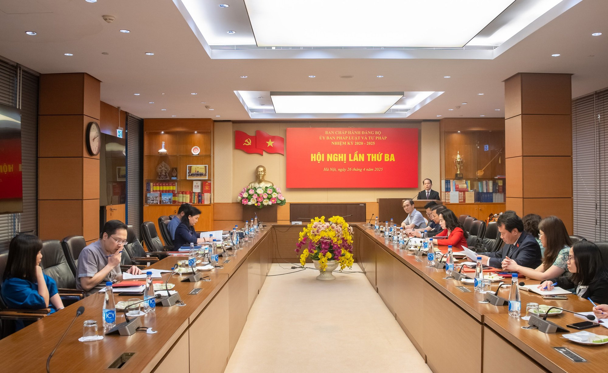 Độ tuổi tham gia ban chấp hành, ủy ban kiểm tra công đoàn cấp tỉnh nhiệm kỳ 2025 -2030 (Hình ảnh từ Internet)