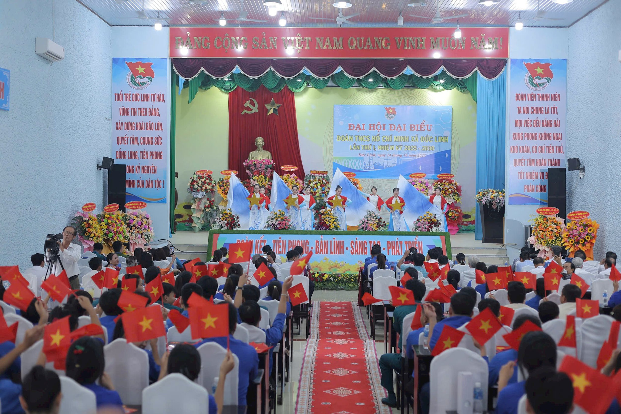 Quang cảnh Đại hội 