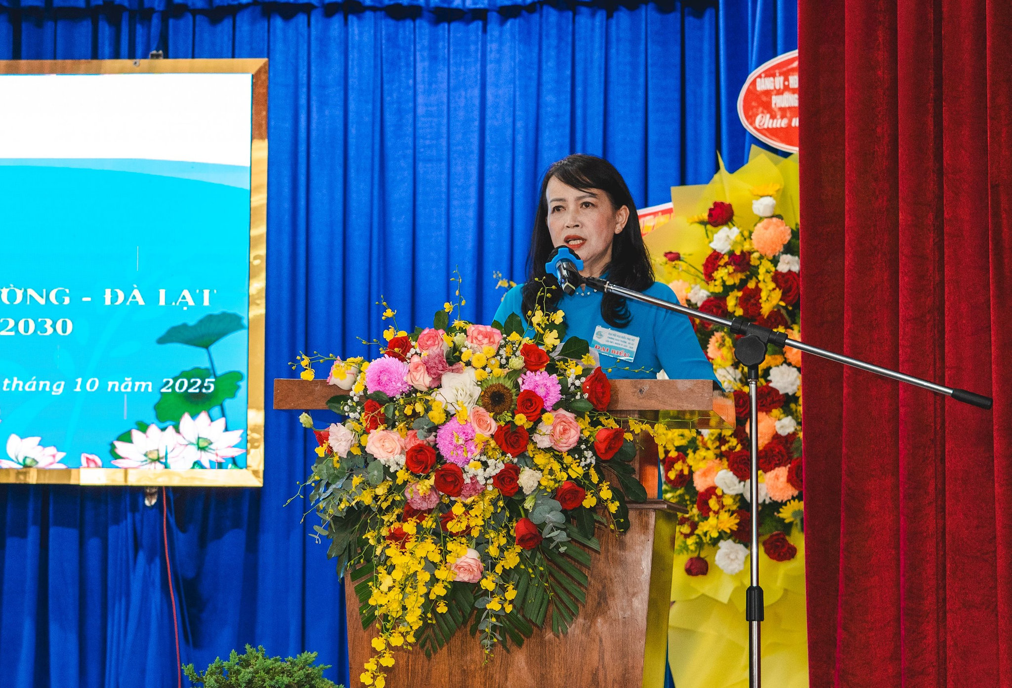 Chủ tịch Hội LHPN phường Xuân Trường Đà Lạt phát biểu khai mạc Đại hội