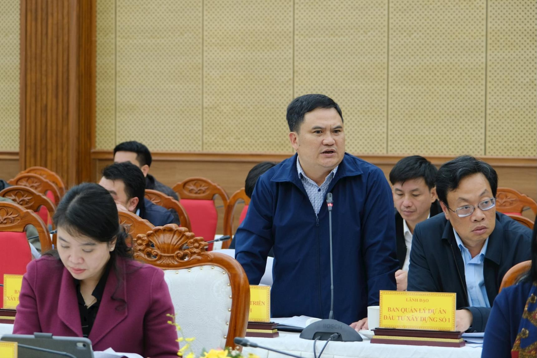 dai-dien-trung-tam-quy-dat.jpg