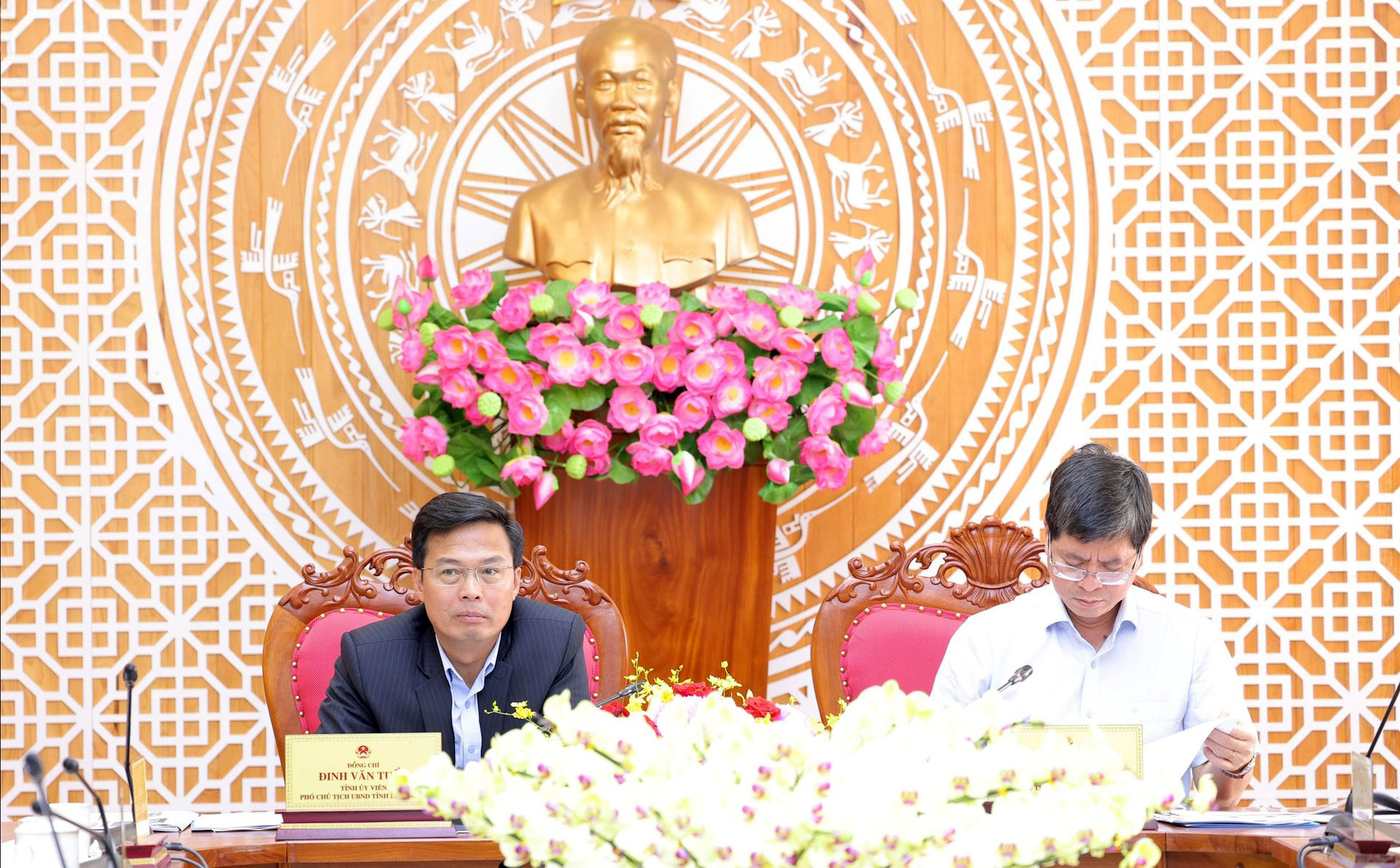 nghi8253-1-.jpg