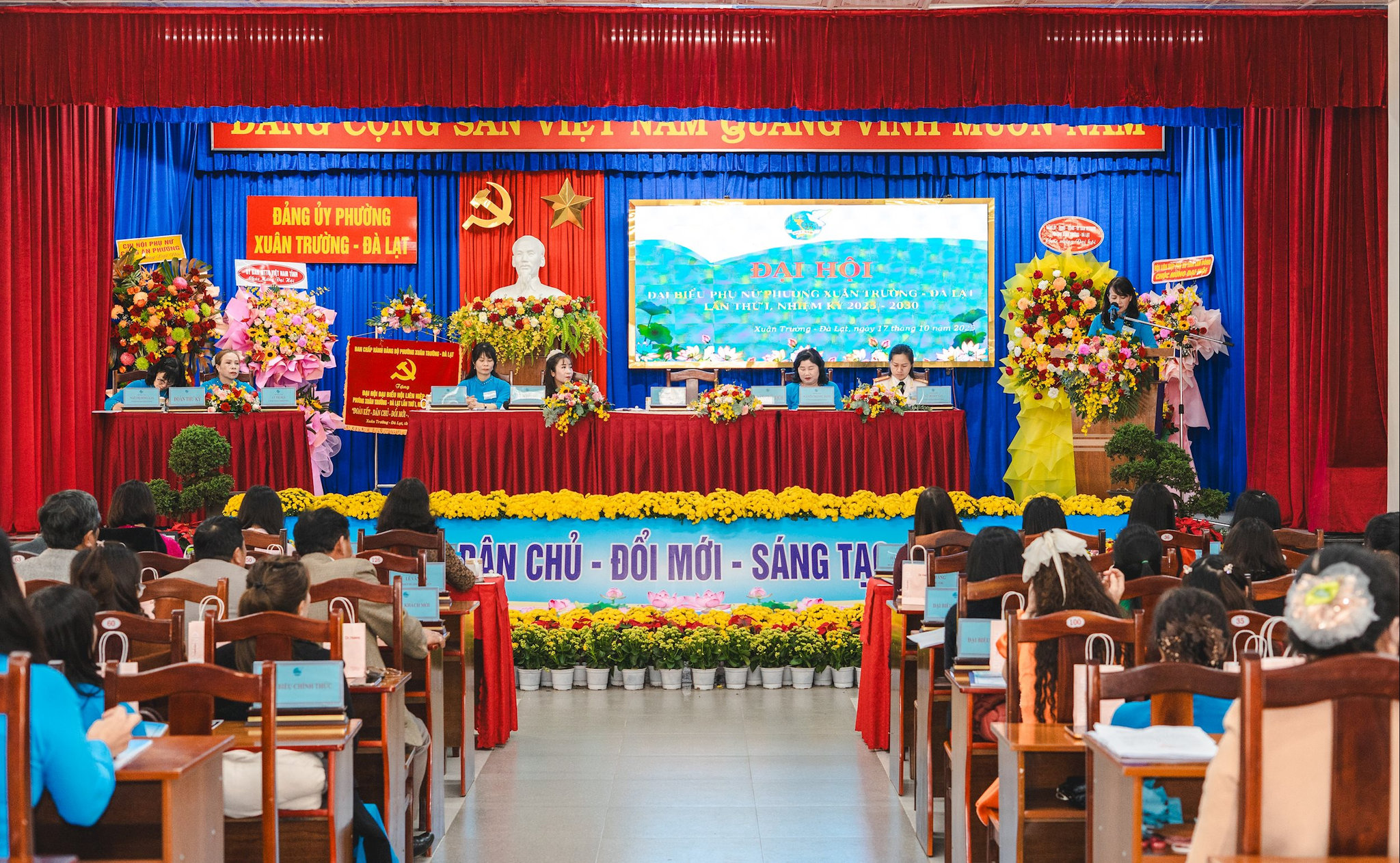 Quang cảnh Đại hội