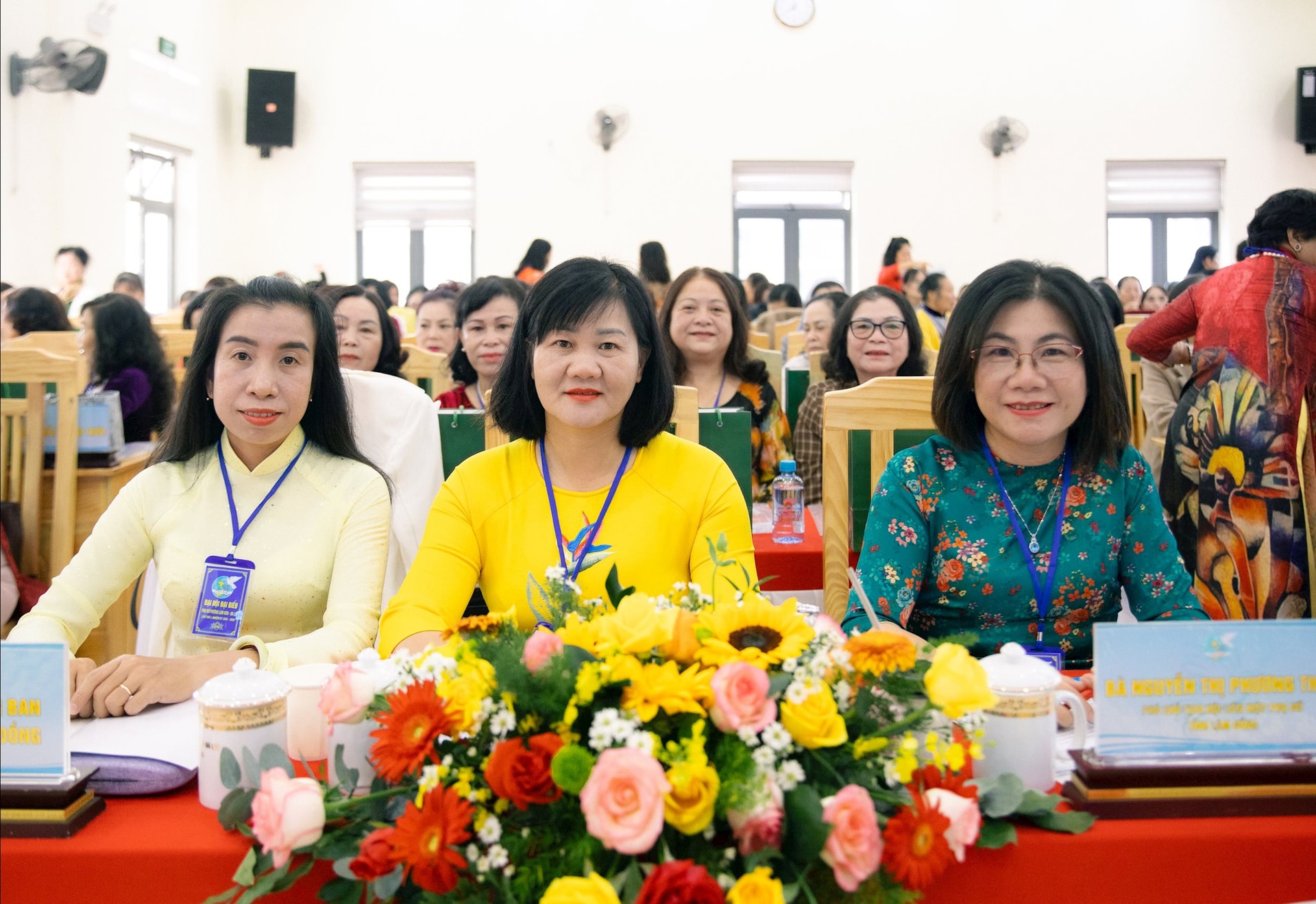 ថ្នាក់ដឹកនាំសម្ព័ន្ធនារីខេត្ត Lam Dong ចូលរួមមហាសន្និបាត