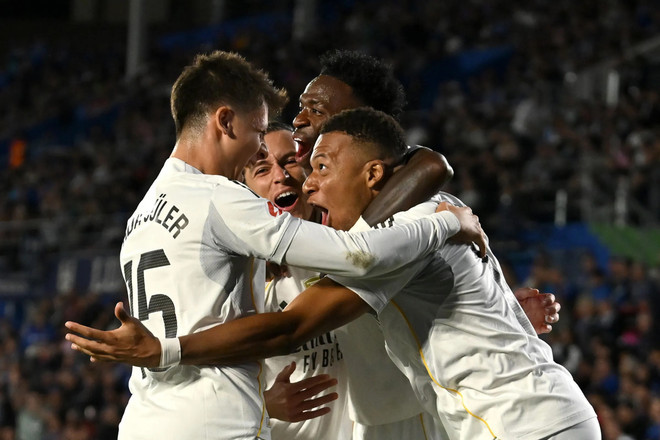 real-madrid-2010.jpg