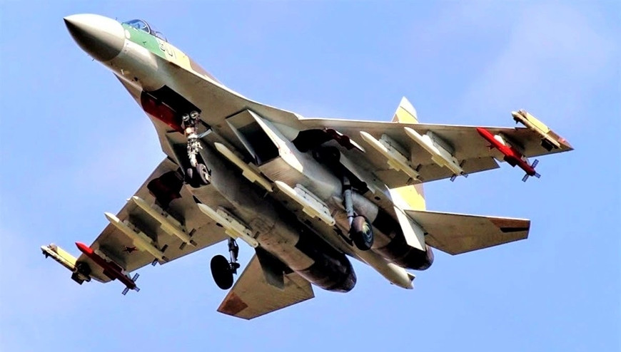 Tiêm kích Su-35 của Nga, hình tư liệu