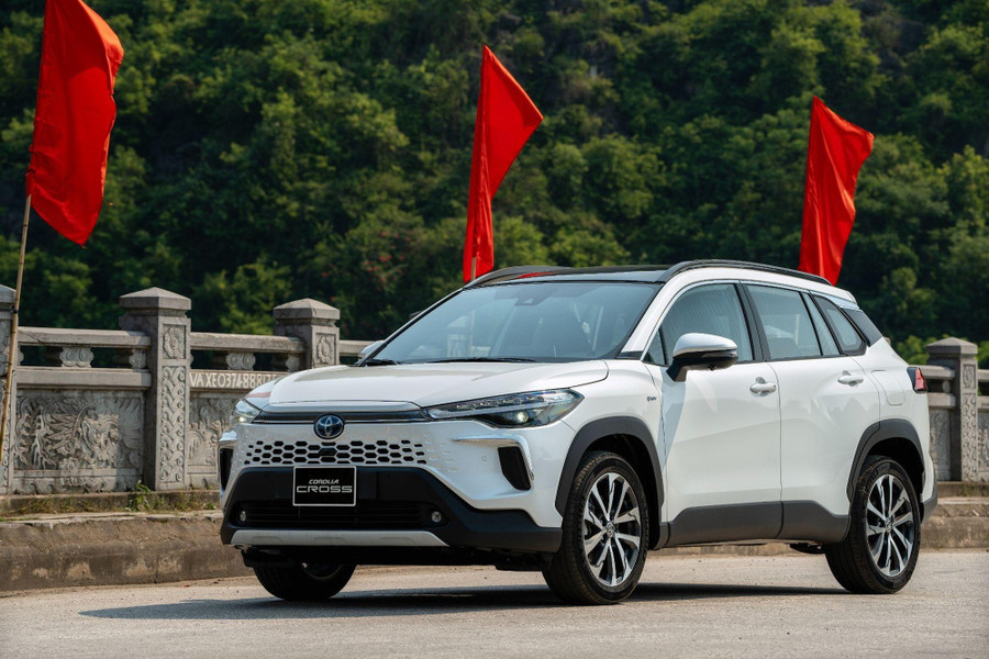 Nhiều mẫu xe HEV của Toyota áp dụng ưu đãi trong tháng 10. glo-toyota-1.jpg