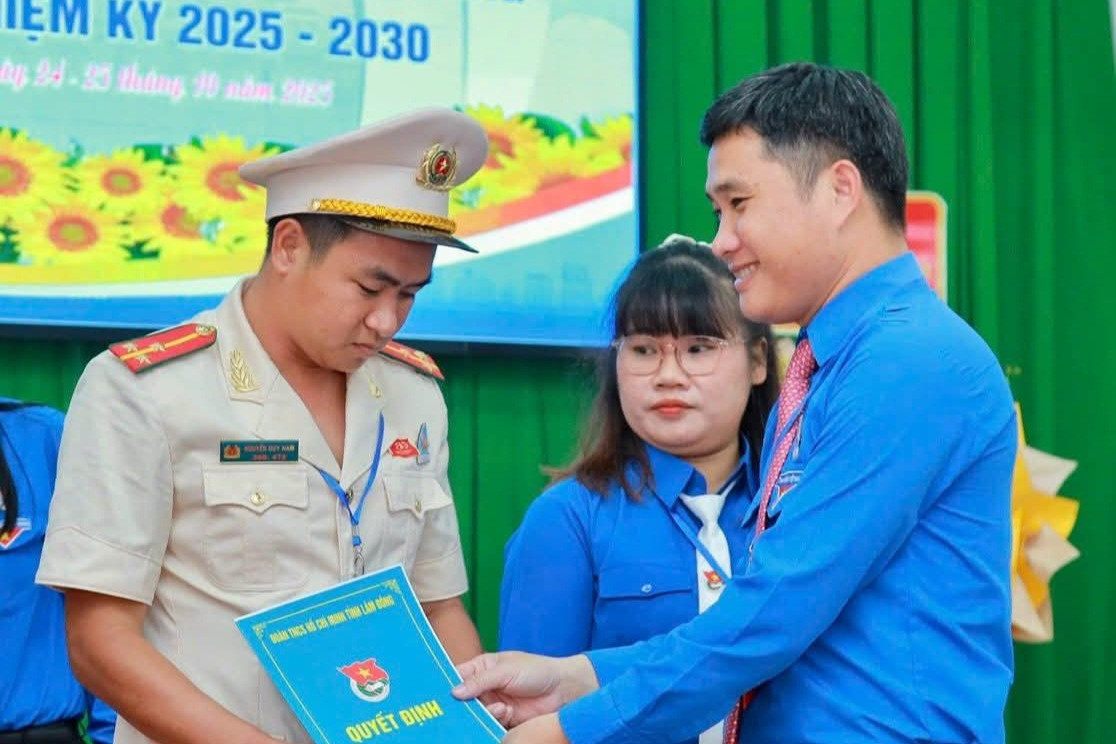 Đồng chí Trương 