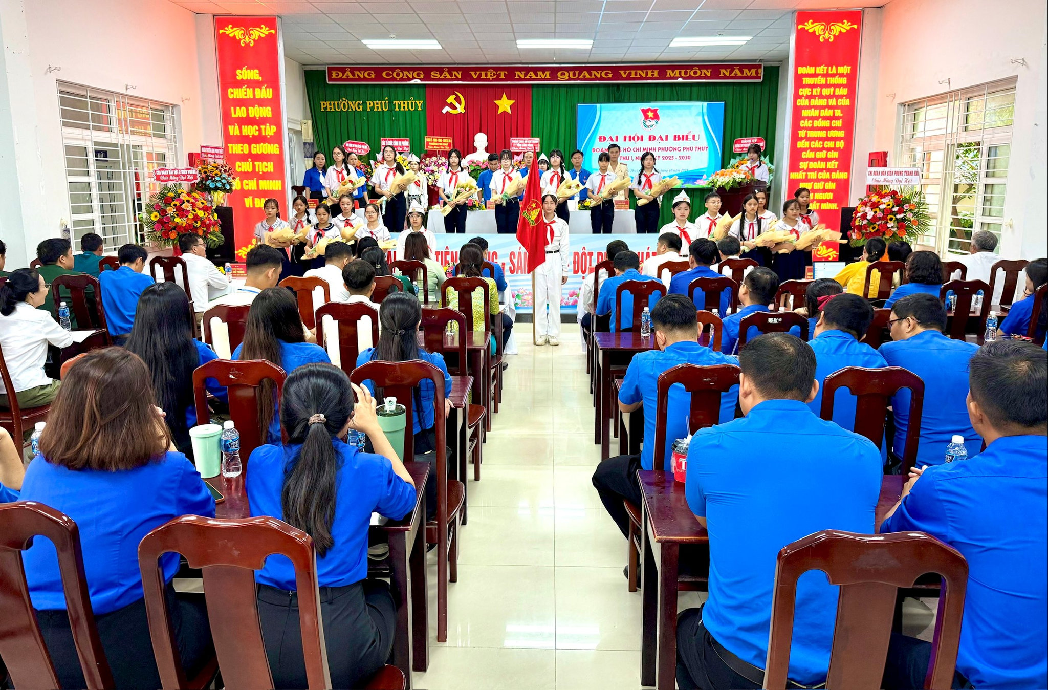 đại hội đoàn 2