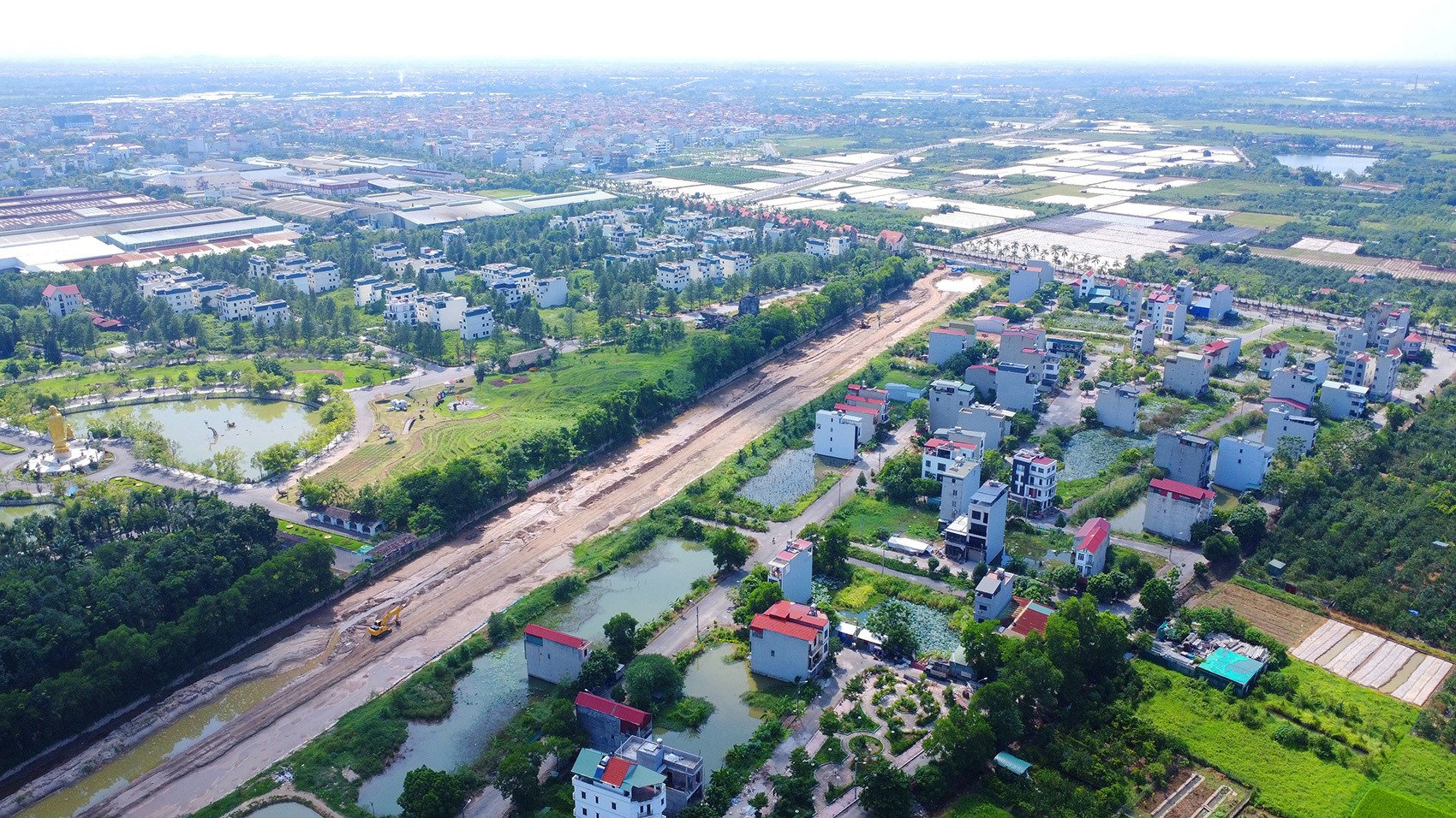 Tuyến đường góp phần hoàn thiện mạng lưới giao thông thông suốt.