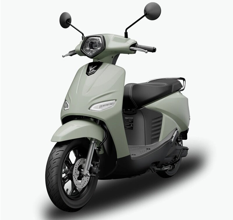Honda, VinFast, Yamaha và Yadea đua nhau tung khuyến mãi 