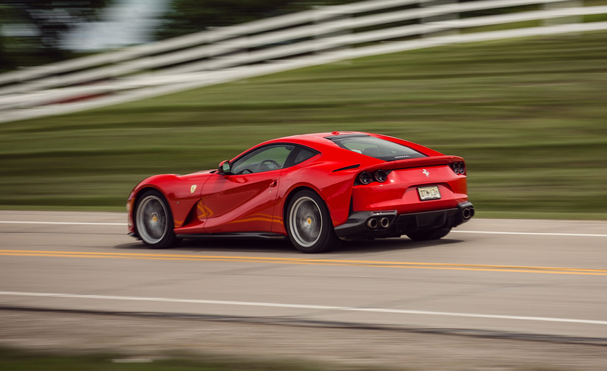 2018 ferrari 812 superfast rear