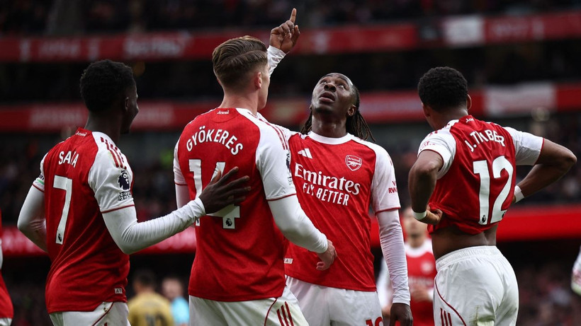 Arsenal độc chiếm ngôi đầu bảng Premier League. (Nguồn: ESPN)