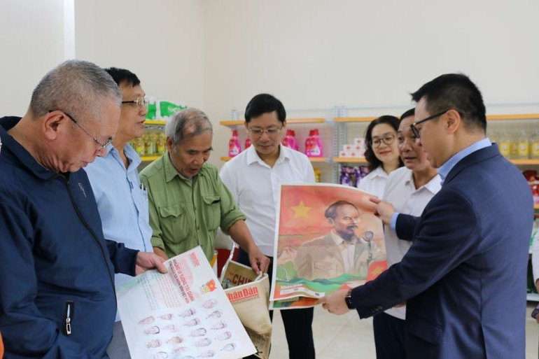 28-10-phu-truong-5.jpg