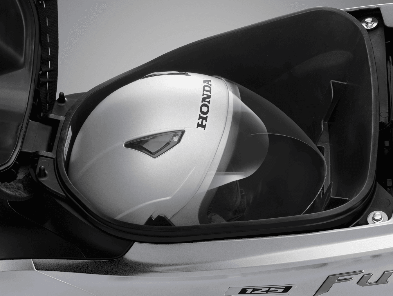 Honda Future 125 FI anh 6