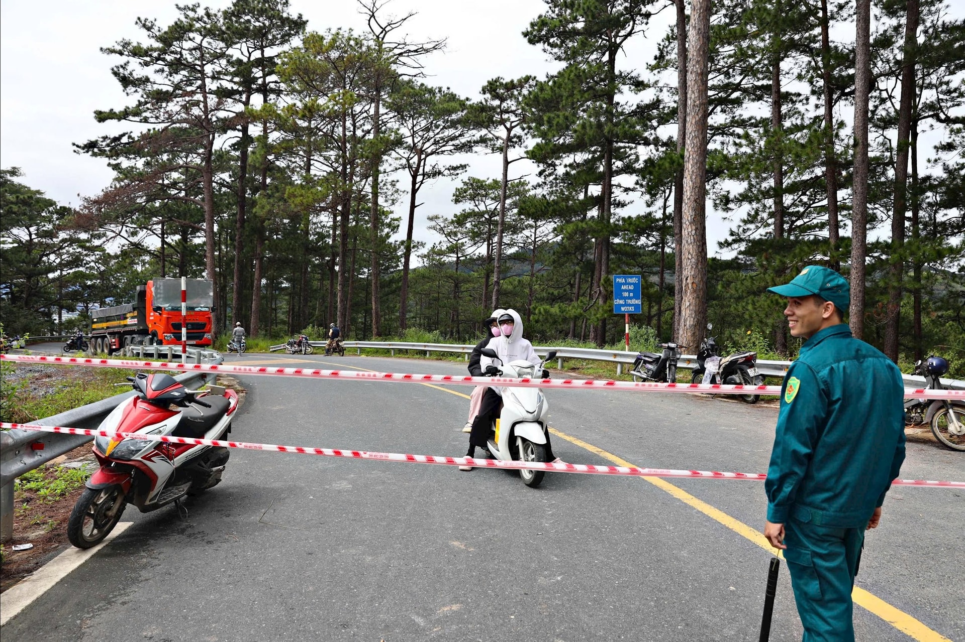 Authorities are present 24/7 to regulate traffic.