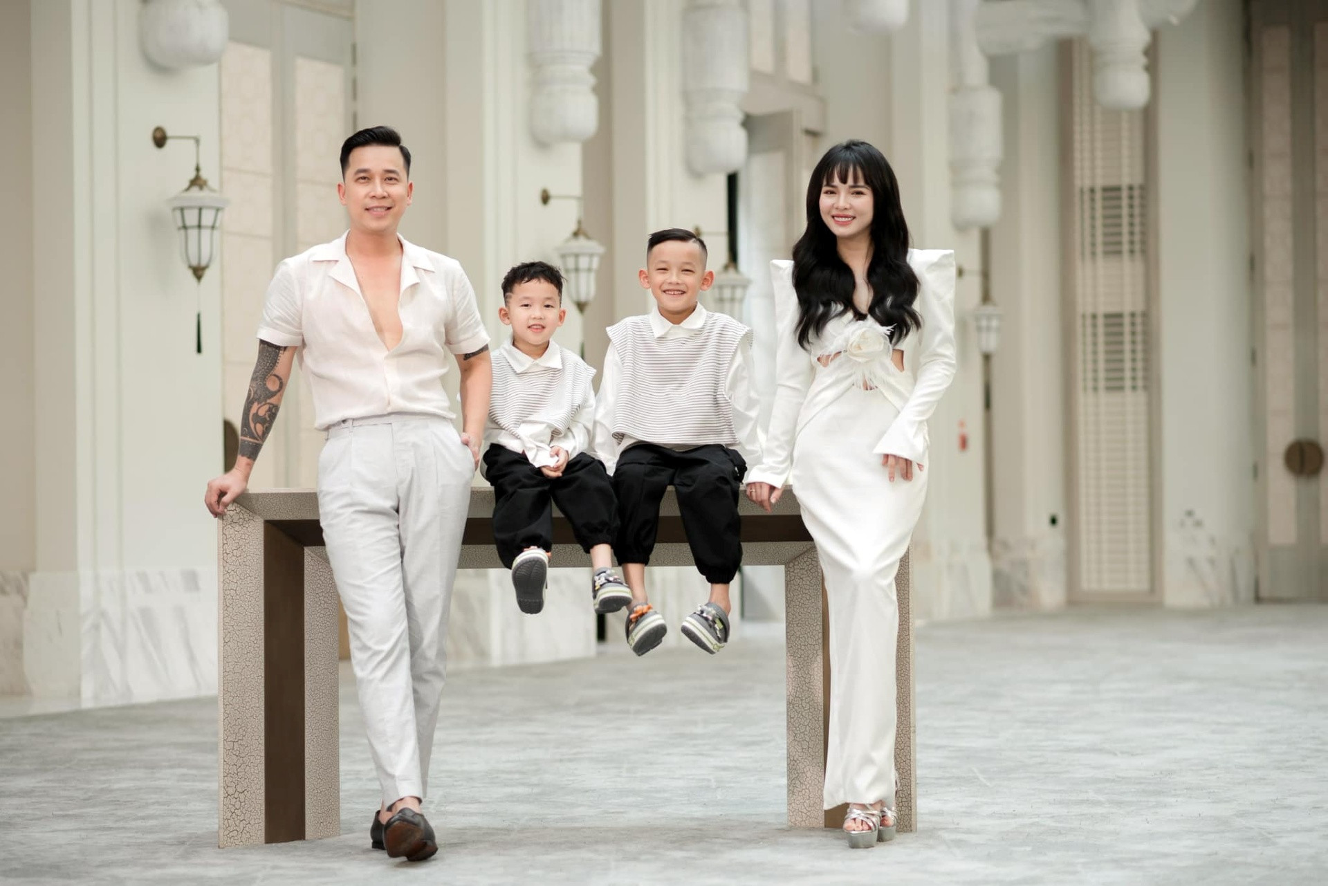 Lê Hoàng hài lòng với những gì đang có.