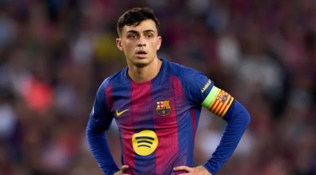 Pedri nghỉ đến giữa tháng 12, Barcelona lao đao tuyến giữa