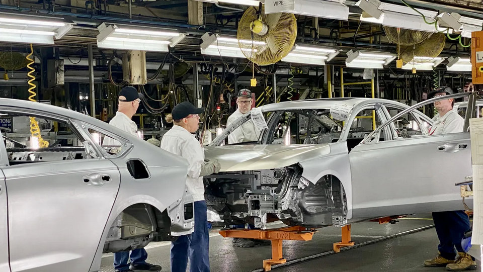 Một chiếc xe Honda trên dây chuyền lắp ráp tại nhà máy ở Marysville, Ohio.