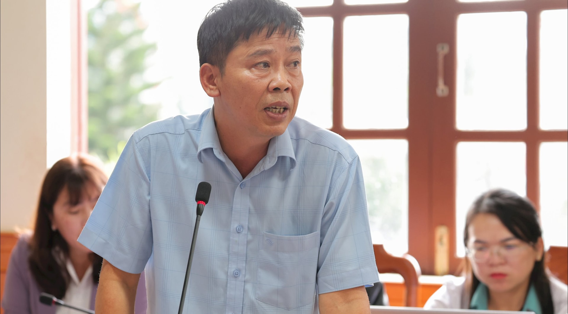 Folkkommittén i Hoa Ninh kommun