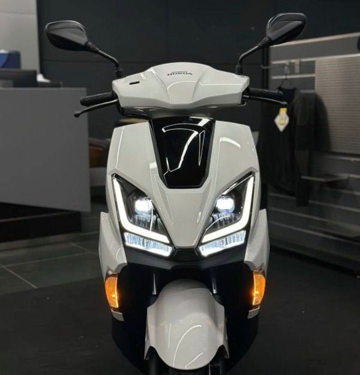 glo-honda-ns125gu-8.jpg